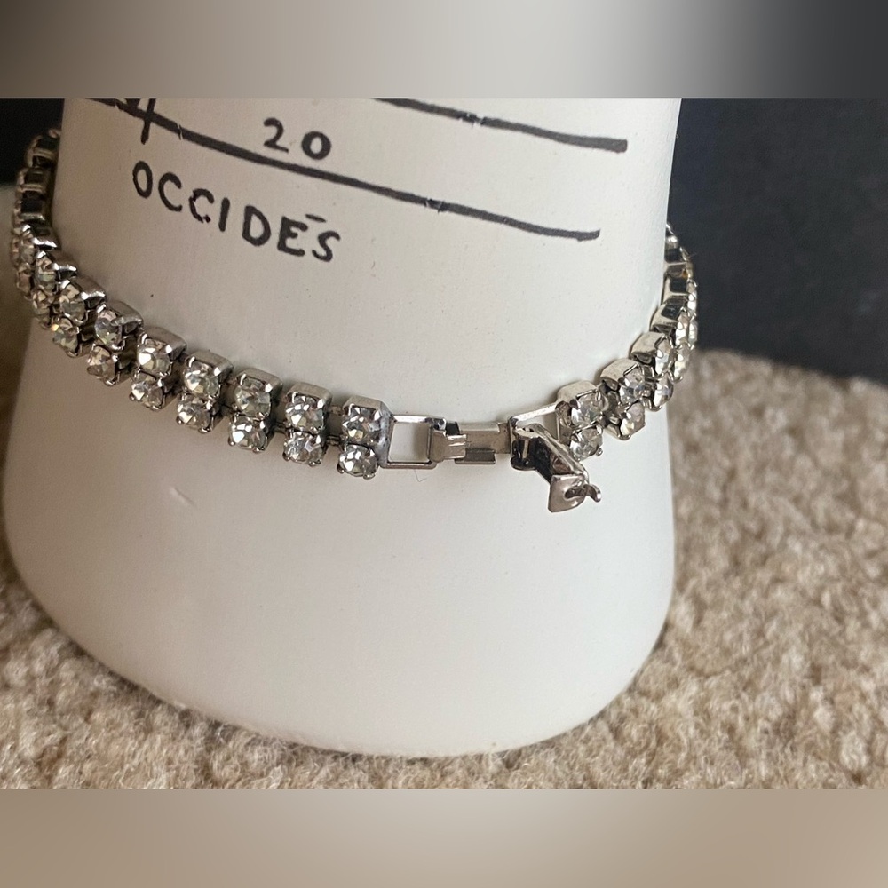 Tennis bracelet silver tone rhinestone vintage - Picture 8 of 11